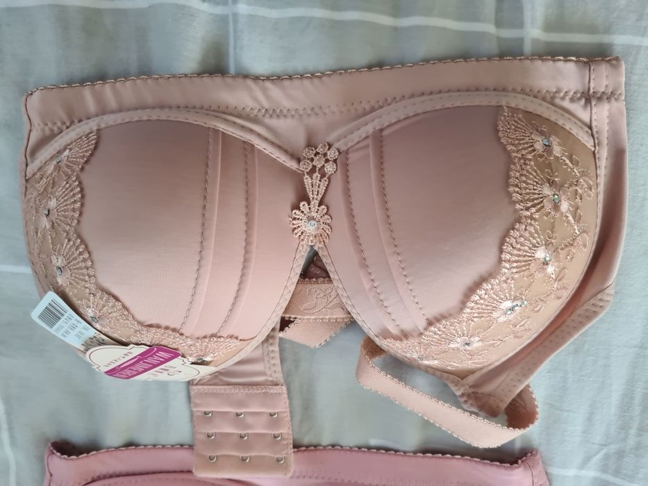 Staniki bez fiszbin r. 85 B