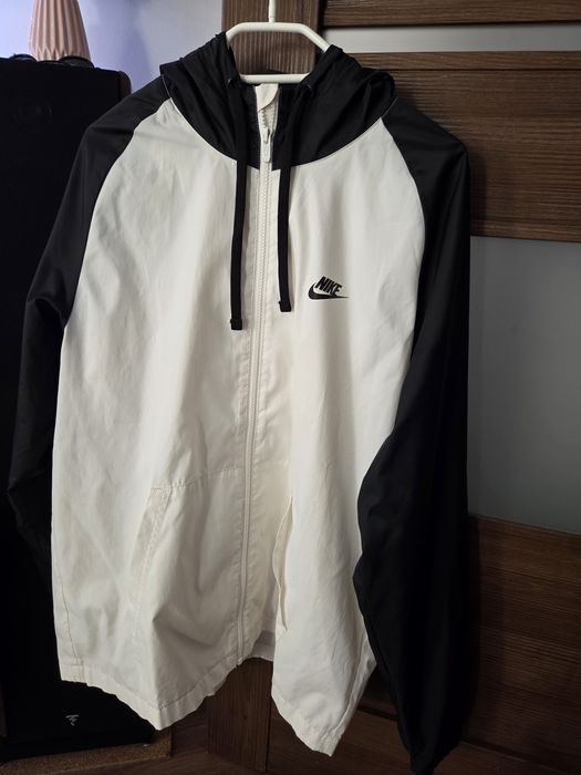 Kurtka nike orginalna tozmiar L