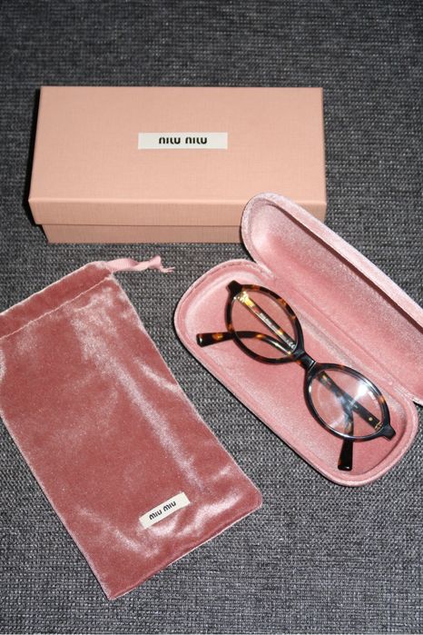 Жіночі окуляри Miu Miu