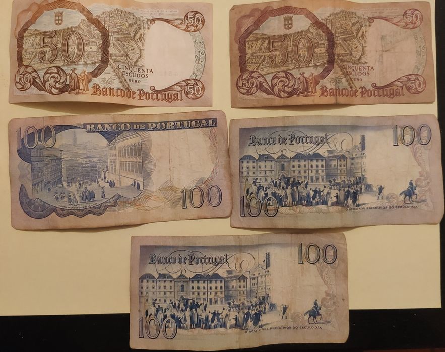 Moedas e notas antigas