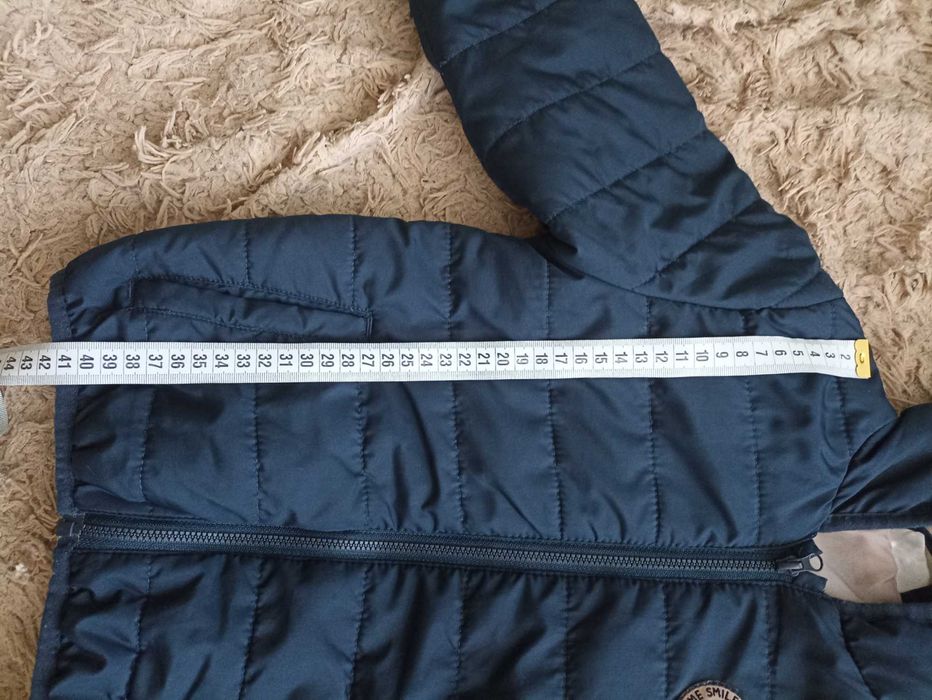 Дитяча весняна куртка (98 розмір)