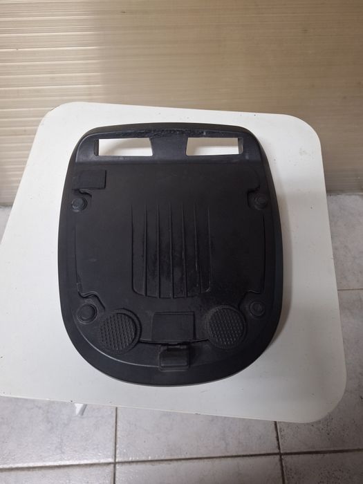 Topcase 29l  usado com suporte