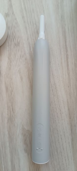 Szczoteczka do zębów elektryczna