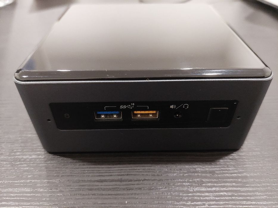 Mini PC Intel NUC8i5BEH I5-8259U | 16GB