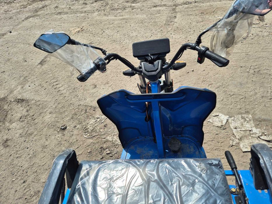 Электро трицикл Дозер 1200 ватт 650 кг можно везти