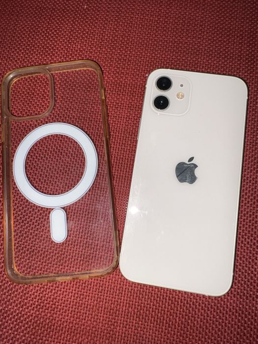 Iphone 12/128 в гарному стані,все працює