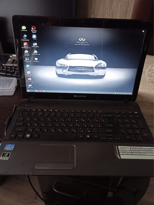 Ноутбук для работи и игор