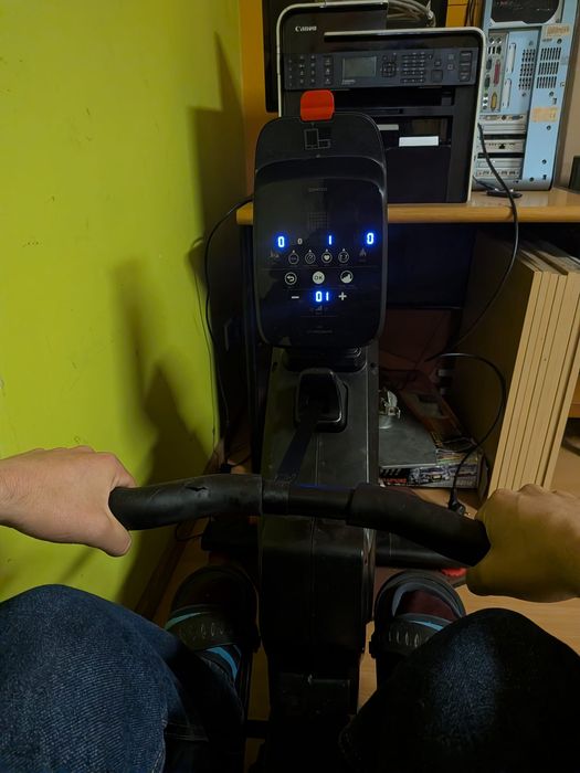 Domios 500 Rowing Machine446661253924147201
