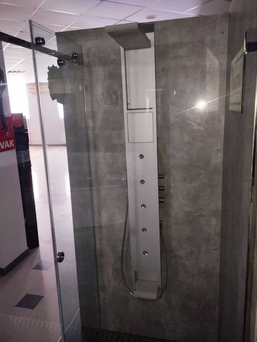 Pharo Hansgrohe Гідромасажна панель складна з термостатом