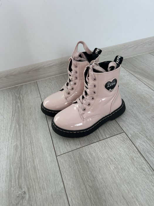 Черевички для дівчинки