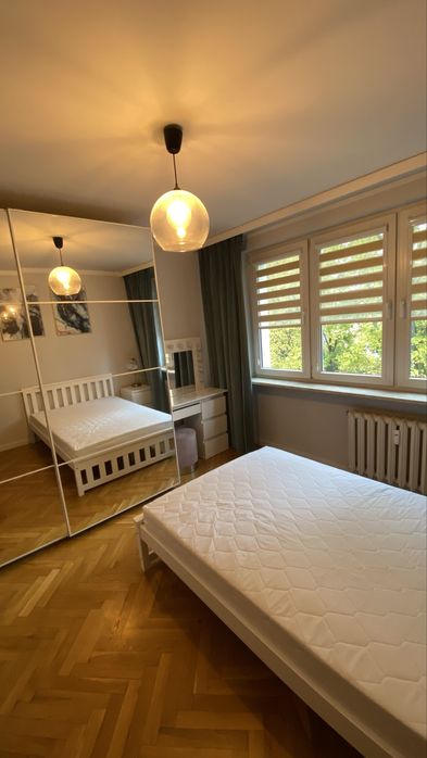 Wynajmę dwa pokoje jednoosobowy ul. Czumy 6 min do Metra