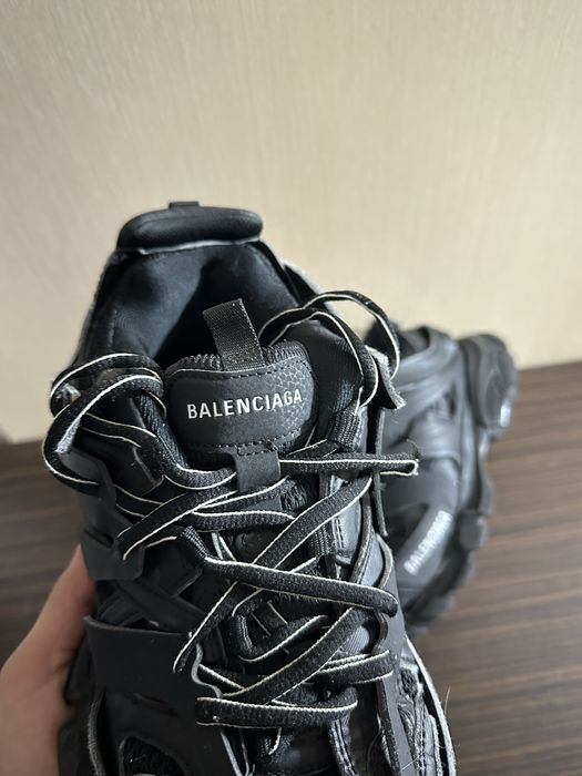 Balenciaga Track