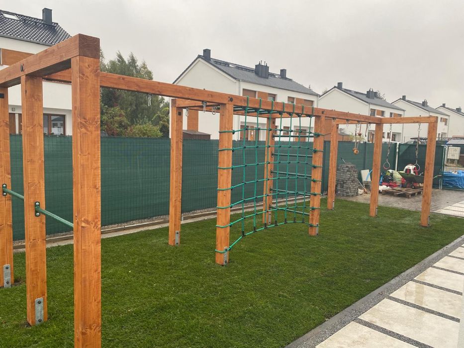 Plac zabaw, siłownia ogrodowa