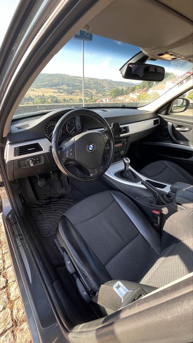 BMW 320d - NEGOCIÁVEL - Muito bom estado, sem acidentes