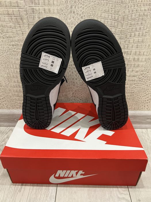 Кросівки Nike Dunk hi Retro - ОРИГІНАЛ - р.39 - НОВІ !!!