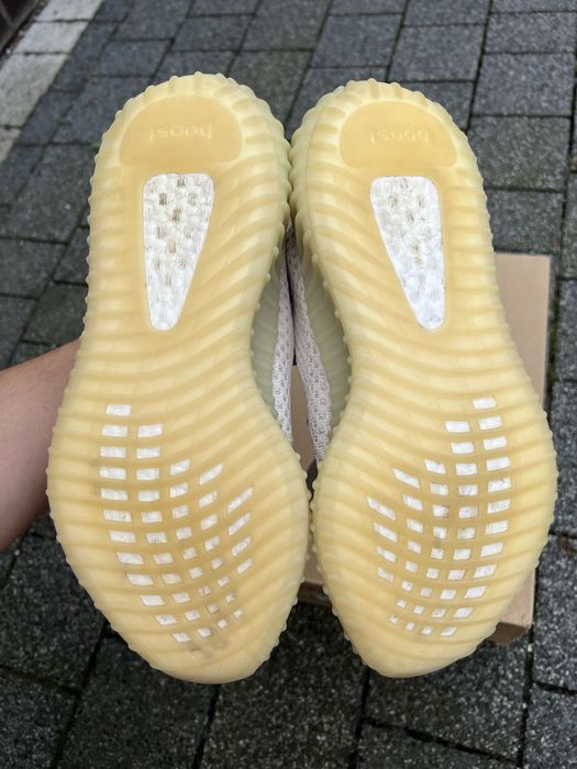 Adidas Yeezy Boost 350 V2 Light sneakersy niskie jasne 43 1/3