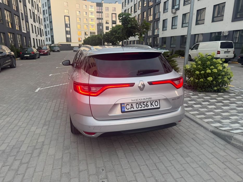 Megane 4, автомат, 2018