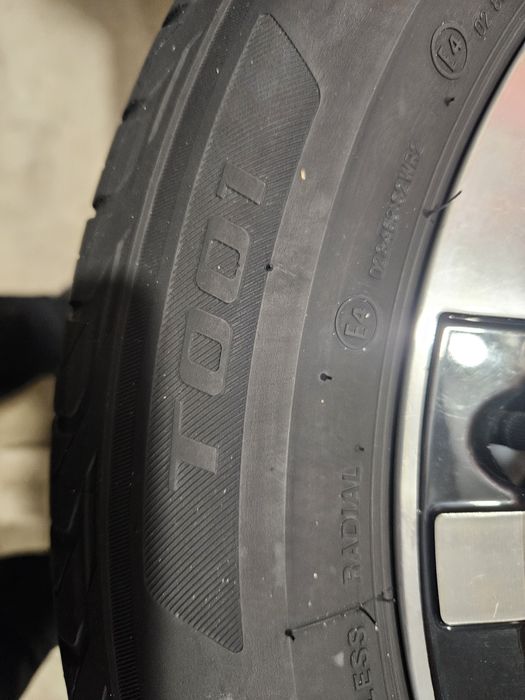 Продам шини Bridgestone Turanza T001  205/55 R 16