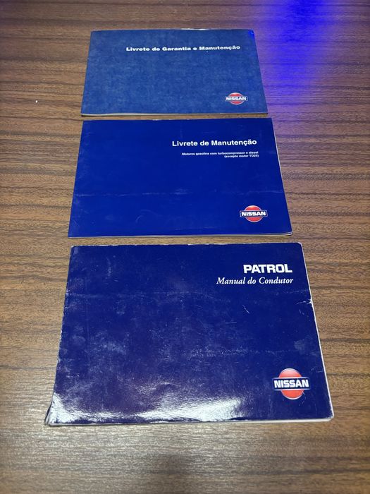 Livro Manual Instrucoes Nissan Patrol