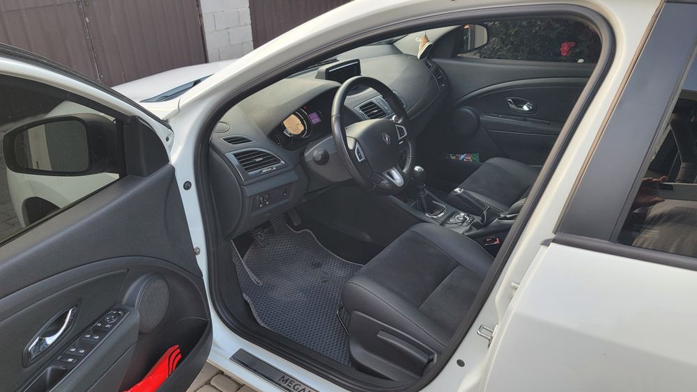 Renault Megane 3 1.5 dci 2013 год