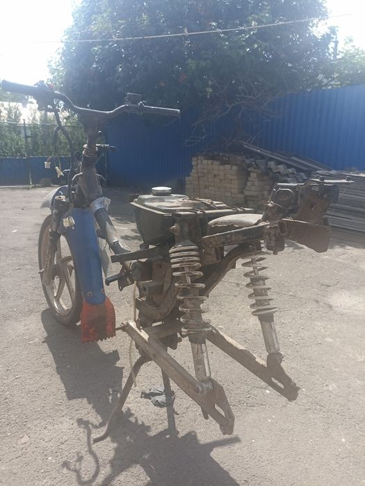 Мото запчастини для мопедів