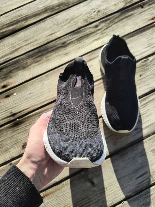 Чоловічі кросівки найк. Кросівки. Кросівки Nike (бігові) Легкі кросівки. Кросівки 44.5р