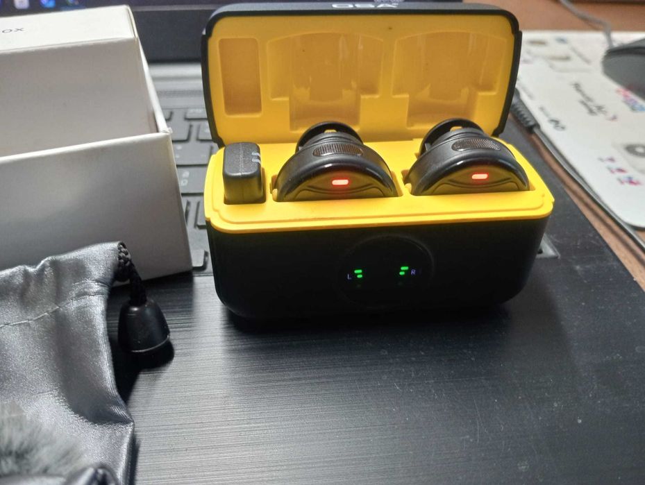 Kit 2 Microfones Lapela Sem Fios OSA H5 - NOVO - Entrevistas/Vlogs