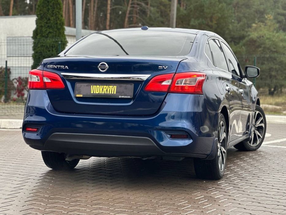Nissan Sentra 2017 року 1.8 бензин автомат передній привід 128т.км