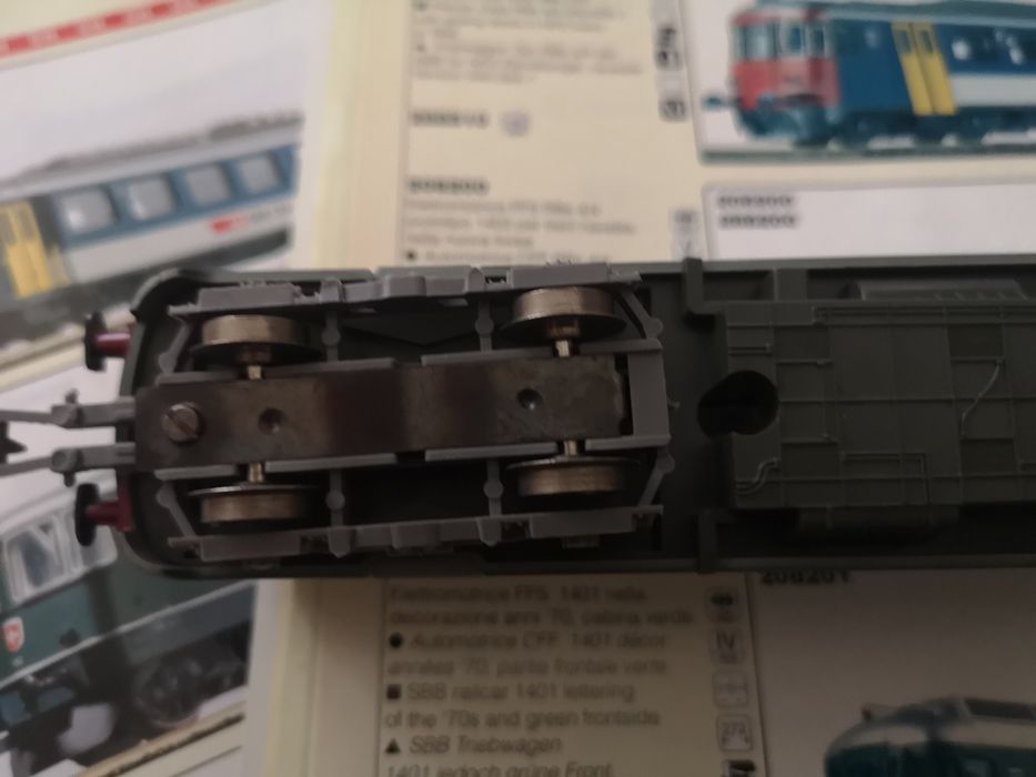 Locomotiva eléctrica da marca Lima dos caminhos de ferro suíços