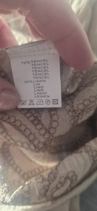 Sprzedam sukienkę.