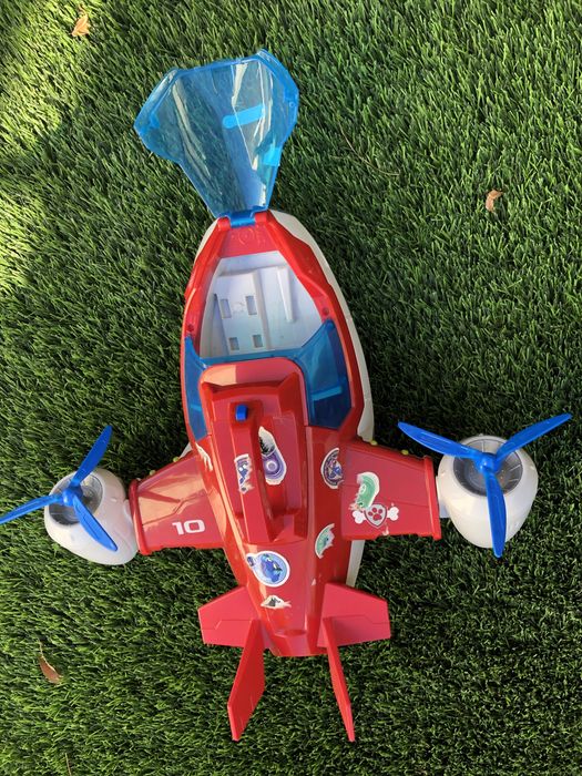 Aviao da patrulha pata