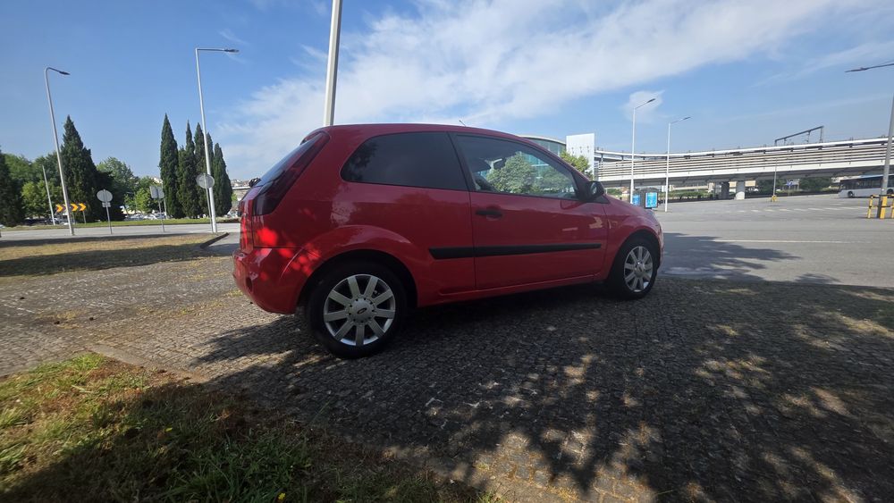 Ford fiesta comercial como nova 2007