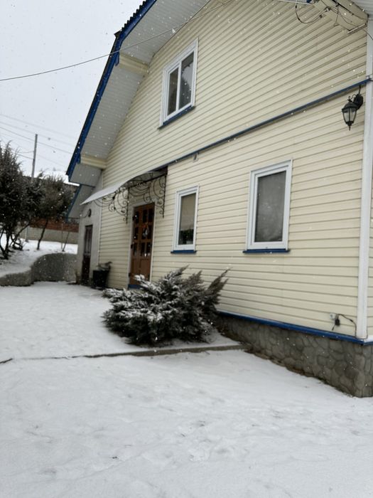 Здається житло село Плав'я