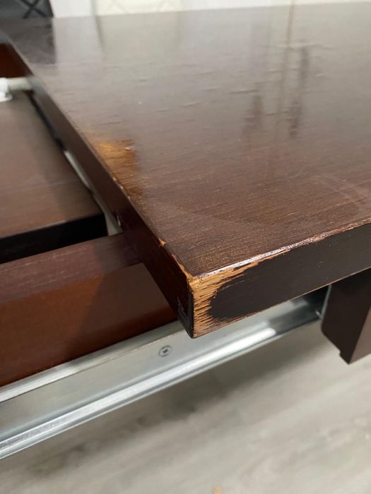 Mesa extensivel de madeira maciça