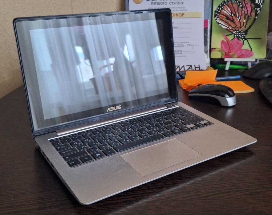 Ноутбук ASUS VivoBook S200E (S200E-CT158H)