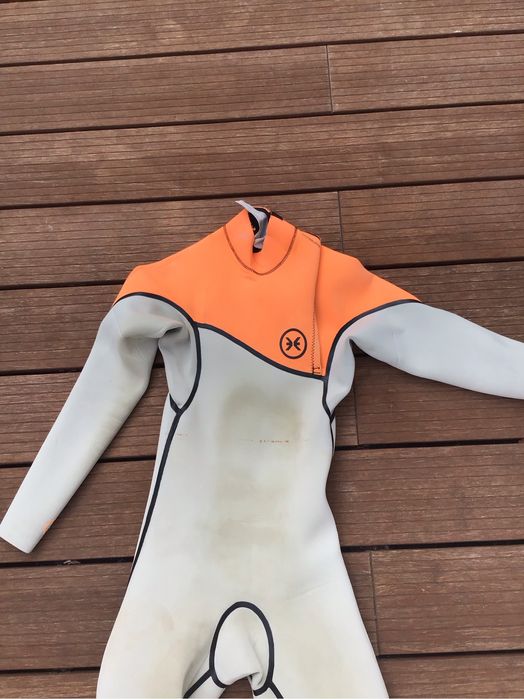 Fato surf 3/2 sem fecho