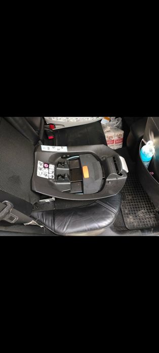 Fotelik cybex z bazą