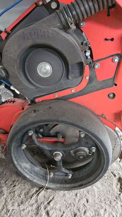 Сівалка Kuhn Maxima 2TM