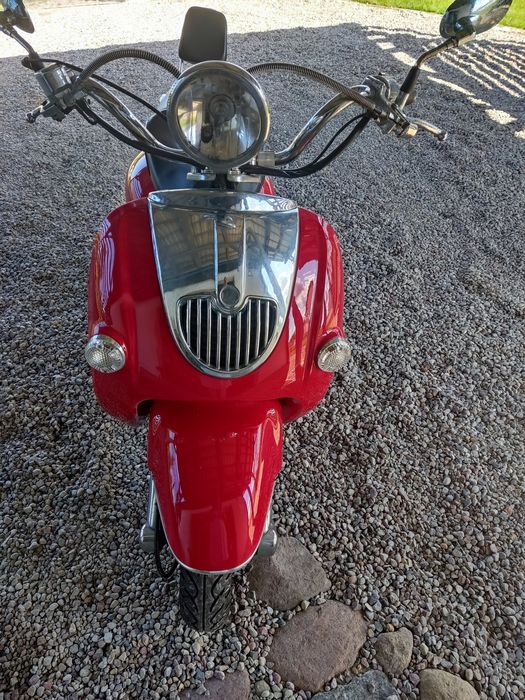 Sprzedam skuter retro YIYING -21
