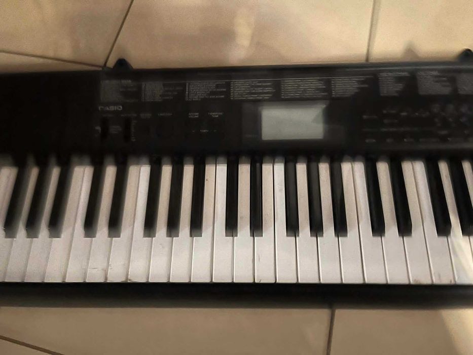 Keyboard Yamaha Porta Sound PSS-580