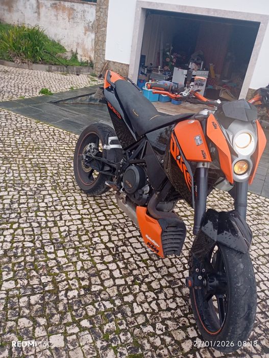 Vendo KTM duke 690