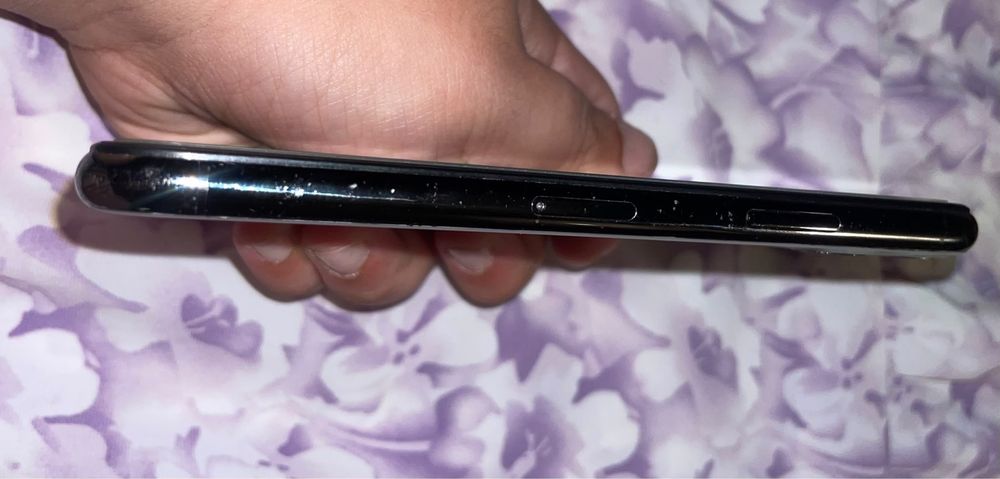 iPhone 11 Pro 512 GB – 180€ (Negociável)
