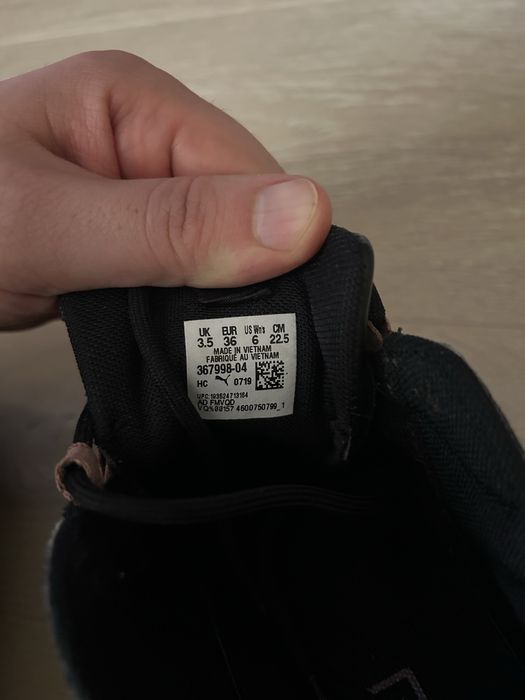 Взуття кросівки puma жіночі