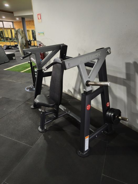 Máquina Shoulder Press