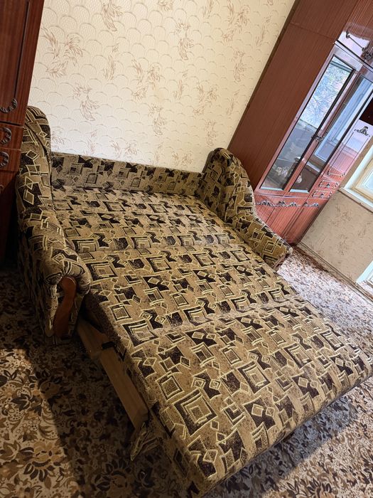 Продам диван б/у