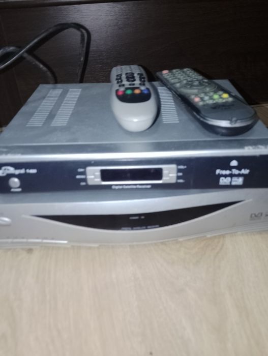 Супутниковий тюнер