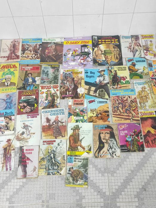 Livros antigos usados
