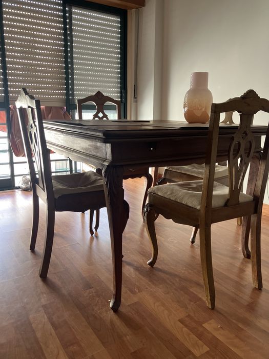 Mesa e 4 cadeiras Queen Anne - Para Restauro