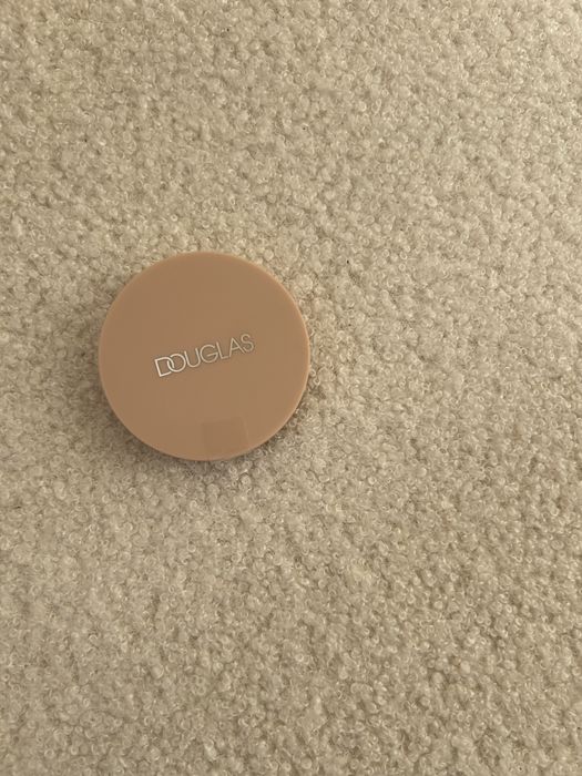 Douglas pretty blush róż colorful blush w odcieniu 3 pure pink