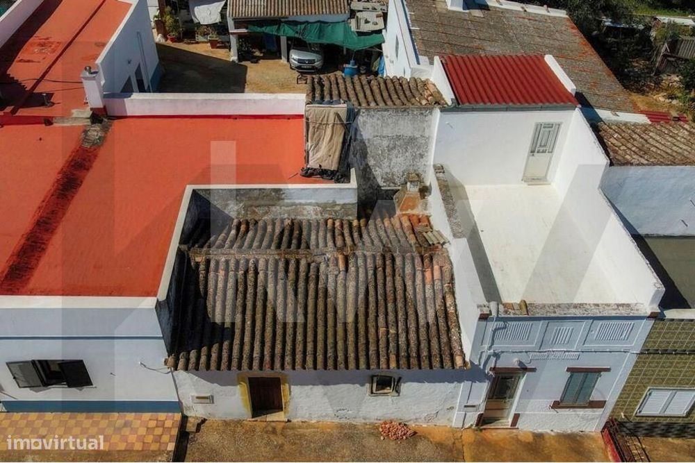 Moradia Típica Algarvia para Recuperar - Moncarapacho - Algarve